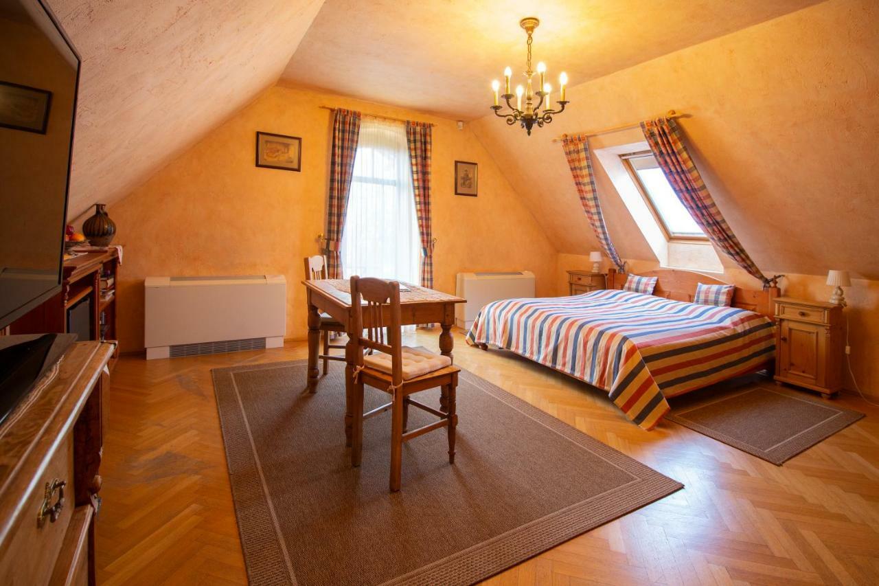 Palazzo Wellness Villa Eger Luaran gambar