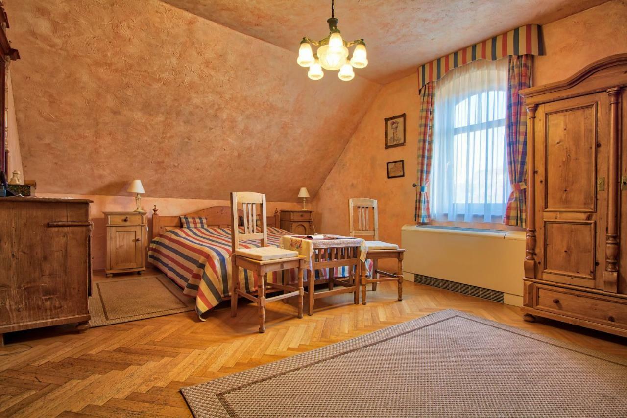 Palazzo Wellness Villa Eger Luaran gambar